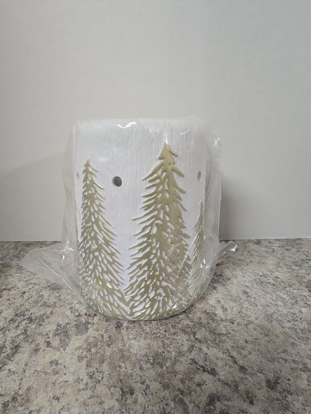 Scentsy Golden Crest Wax Warmer